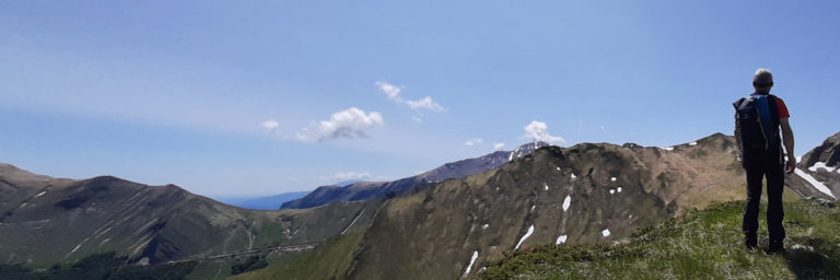 Panorama da Punta Bambucerta in direzione del Rifugio del Fargno